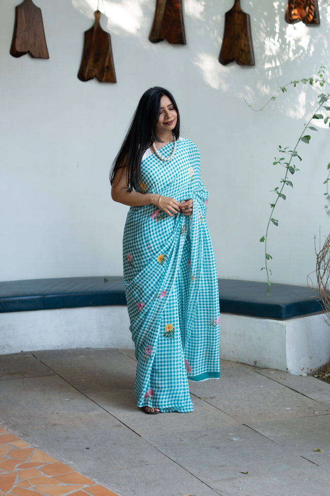 PINK FLORAL SAREE Main Image