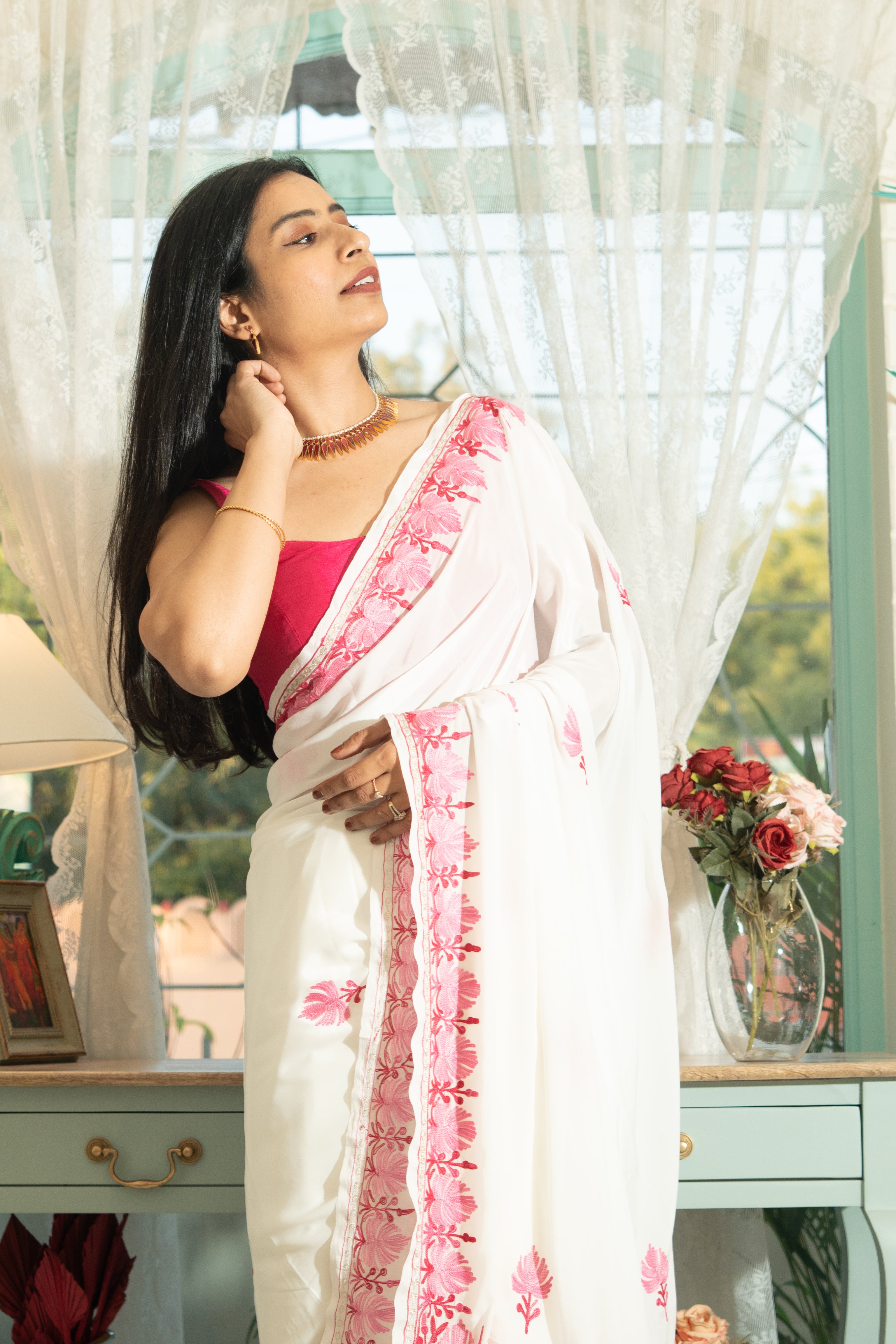 WHITE SAREE